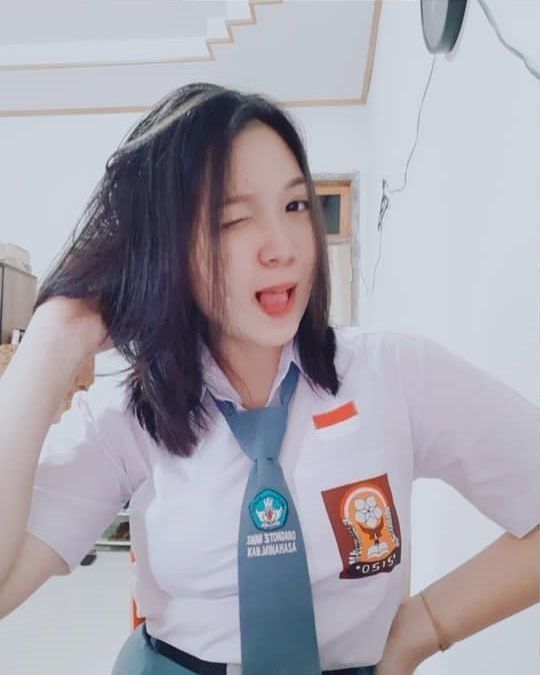 Top 7 Viral Anak SMA Trending 2026 Indonesia Anak Jaman Sekarang Bolosnya Ke Hotel One For All Seragam Putih Abu Adek Kelas Pasrah Total Wiwik New Global 2025 Official