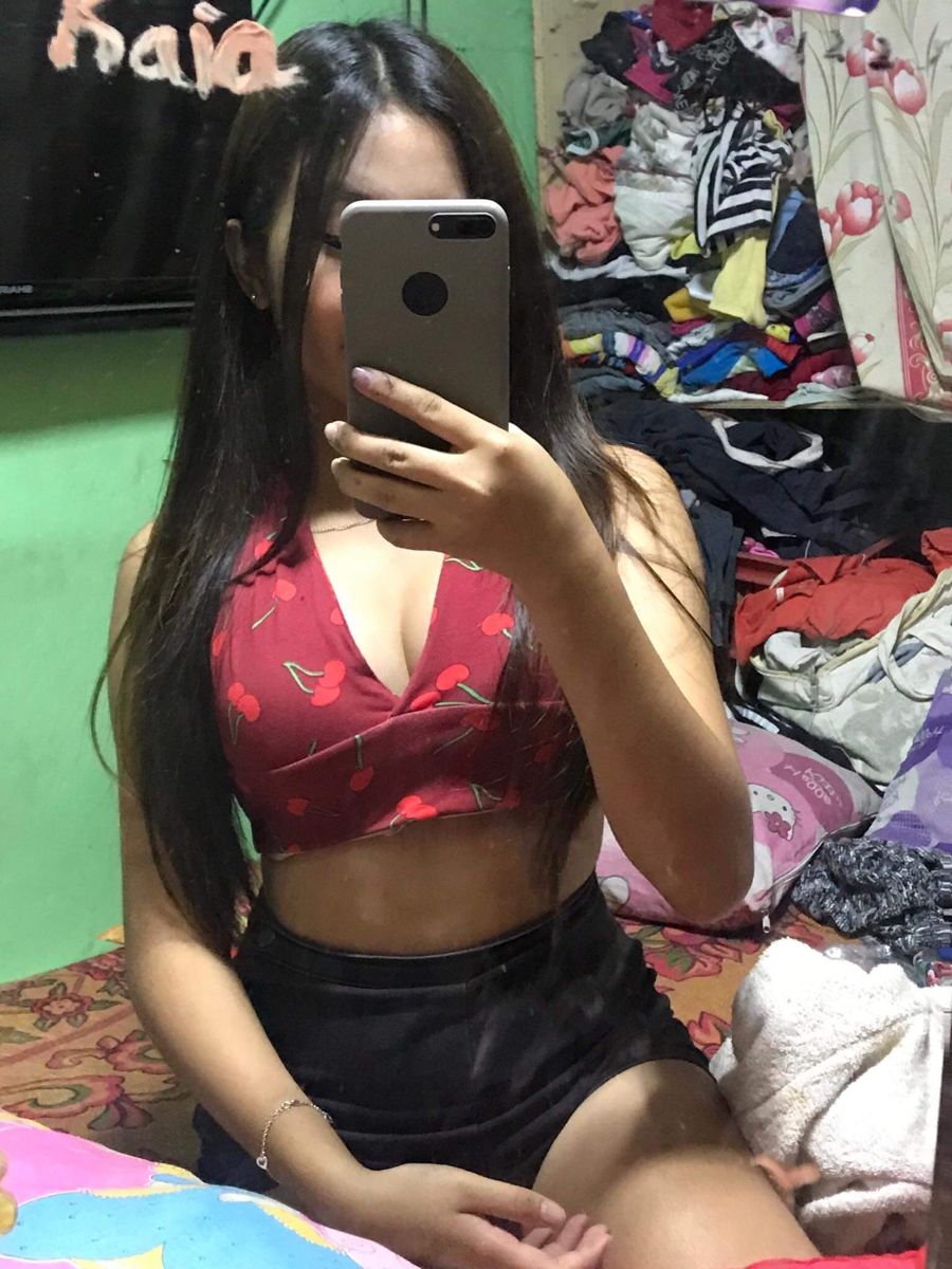 Abg Lokal Viral Indonesia 2026 Salam Bh Merah Godaan di Balik Sentuhan Tak Sengaja Saat Menonton Film It’s Almost Over